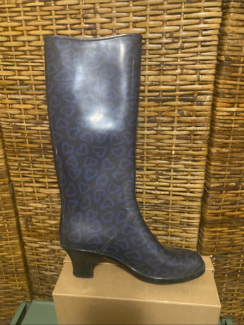 GUC Marc by Marc Jacobs made in Italy black blue hearts Rain Boot EU 40 us 9 1/2 - Picture 5 of 8